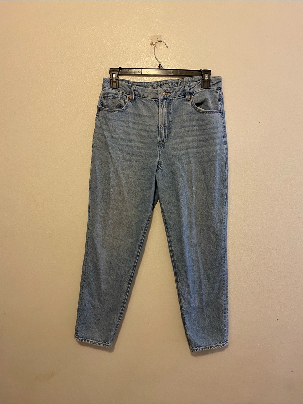 American Eagle Outfitters Light Blue Curvy Mom Jeans